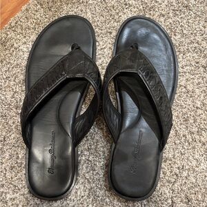 Tommy Bahama Black Textured Flip Flops